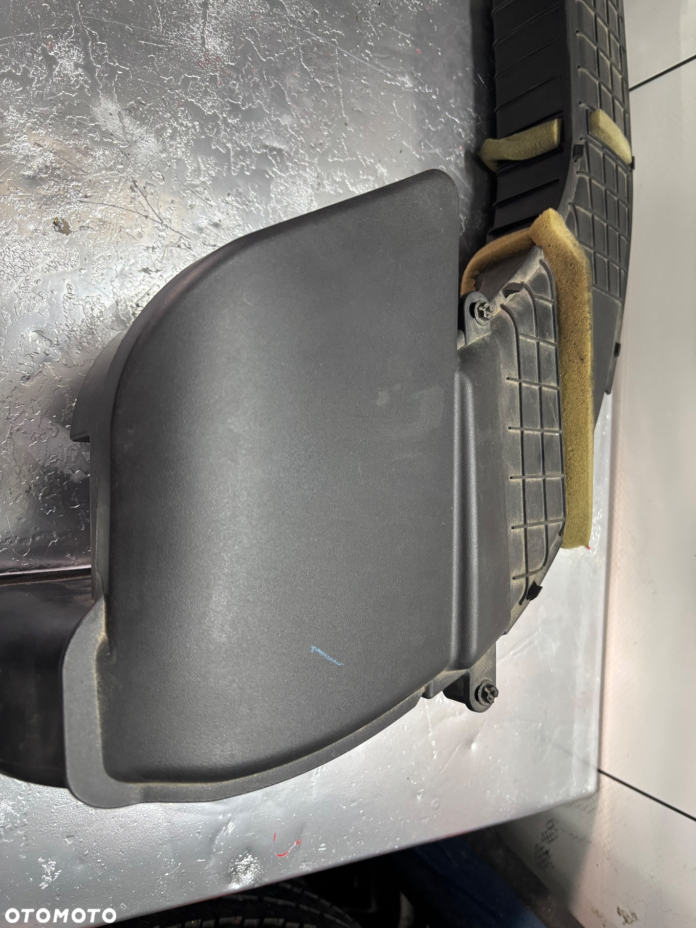 JEEP CHEROKEE KL LIFT 2019- USA 2.4 B REZONATOR PRZEWOD POWIETRZA 68293181 - 3