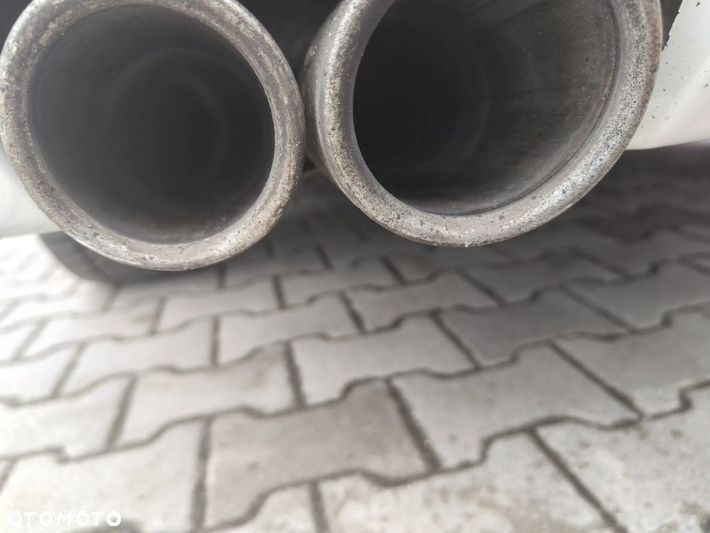 BMW Seria 5 520d xDrive - 28