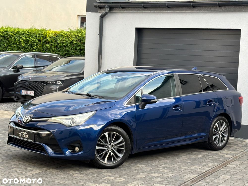 Toyota Avensis 1.8 Premium MS - 15