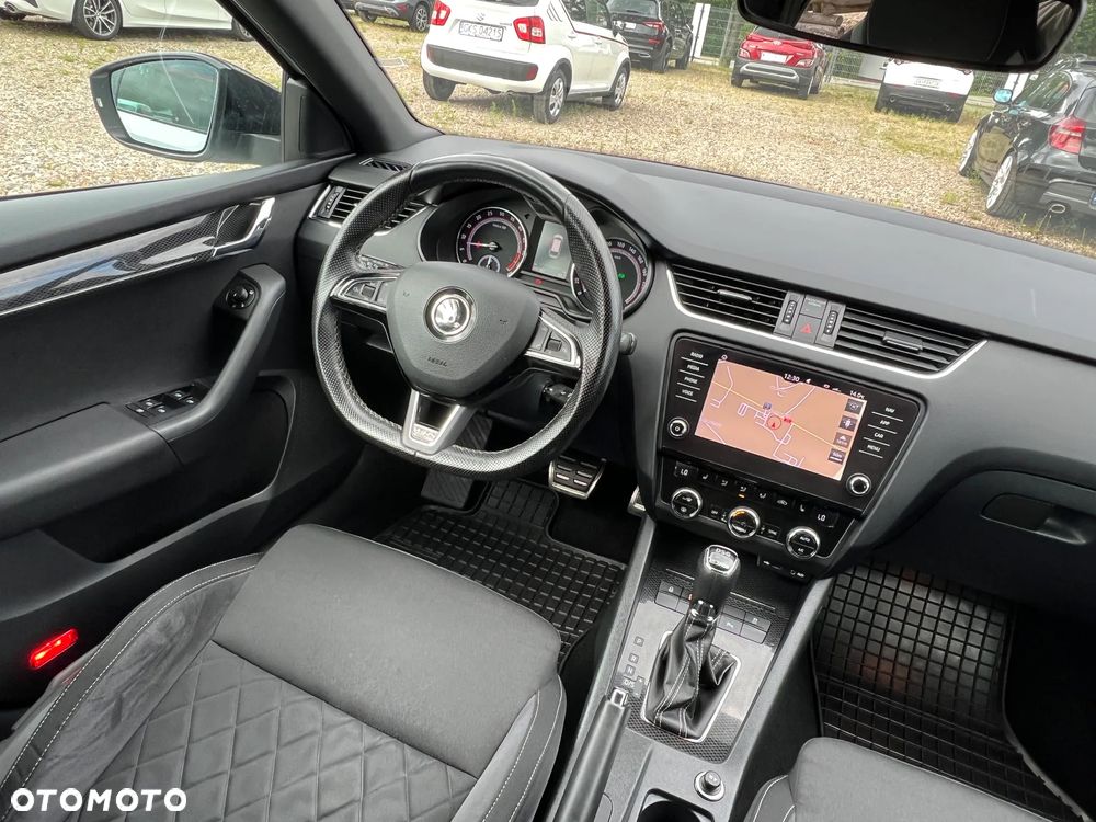 Skoda Octavia 2.0 TDI 4x4 DSG RS - 19