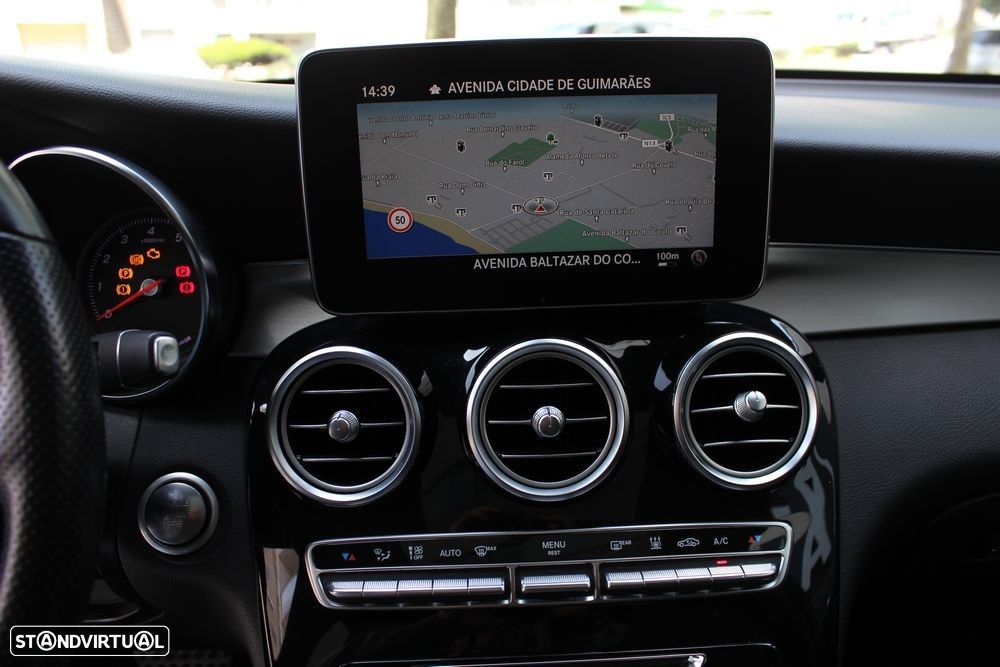 Mercedes-Benz GLC 350 e 4Matic 7G-TRONIC AMG Line - 19