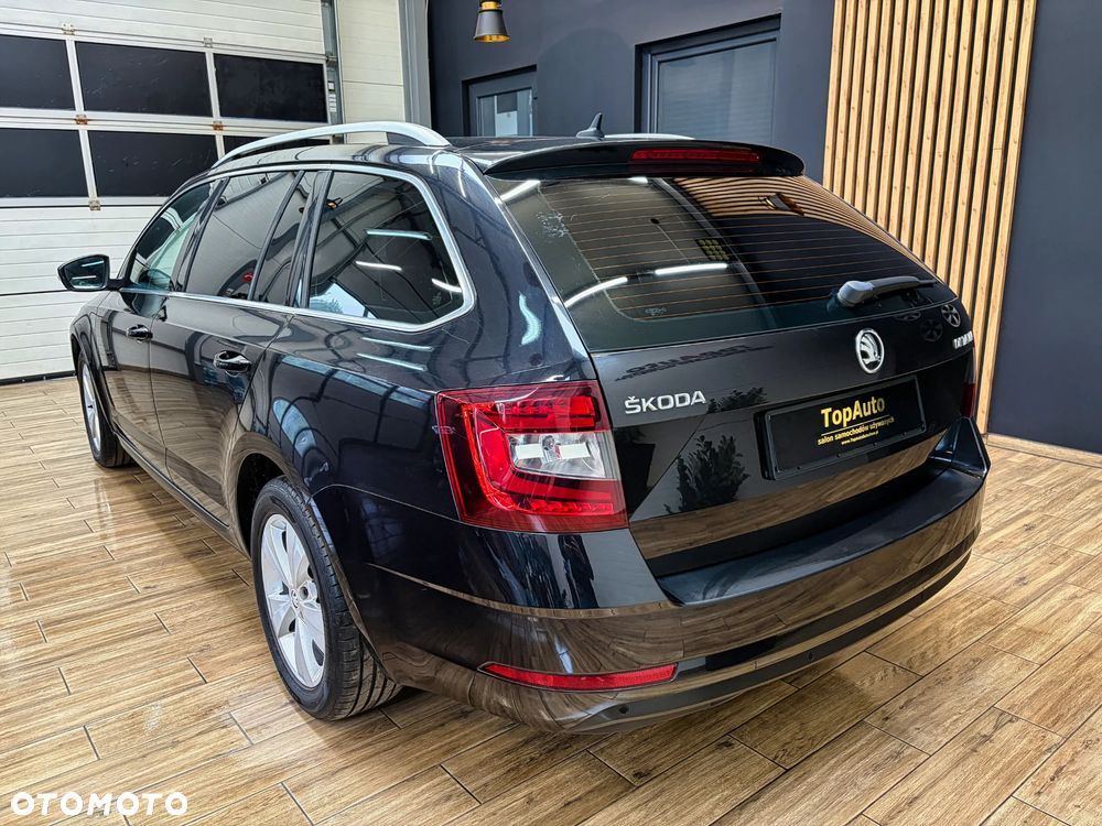 Skoda Octavia 2.0 TDI SCR Style DSG - 9