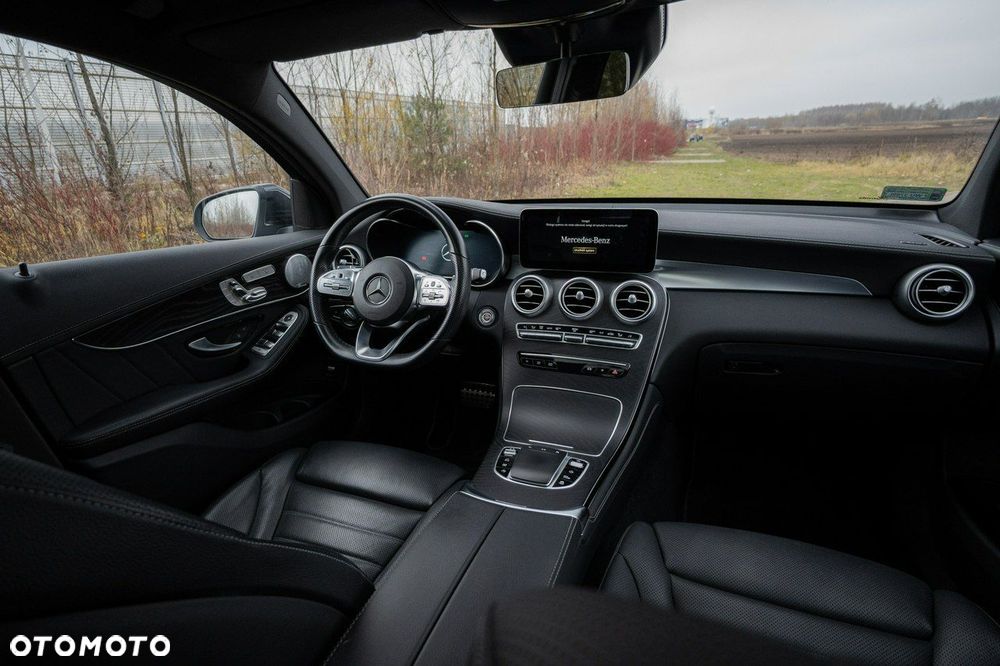 Mercedes-Benz GLC - 20