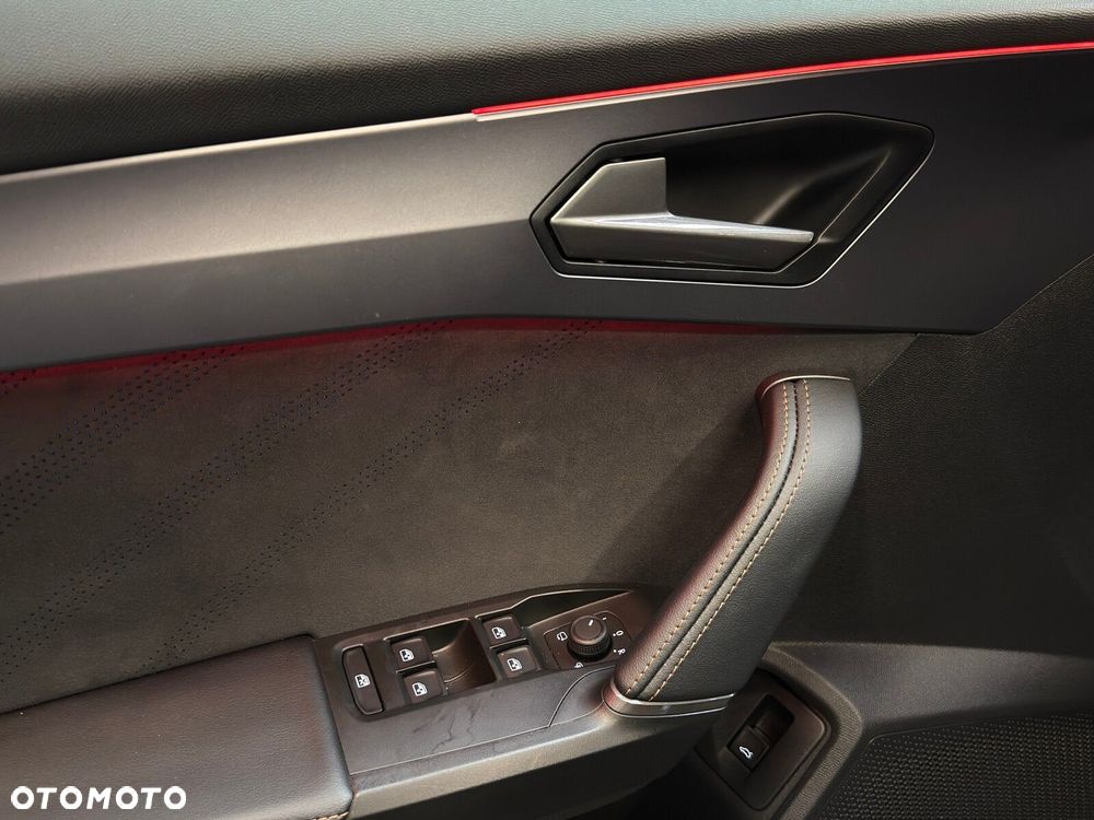 Cupra Formentor 1.5 eTSI mHEV DSG - 18