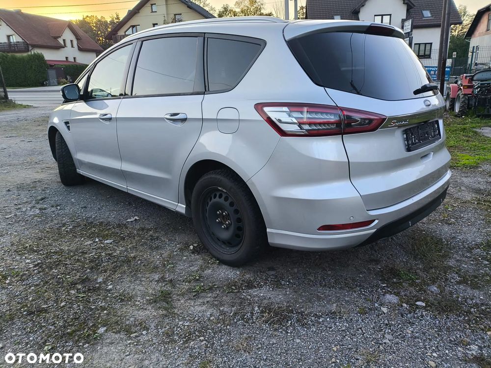 Ford S-Max - 6
