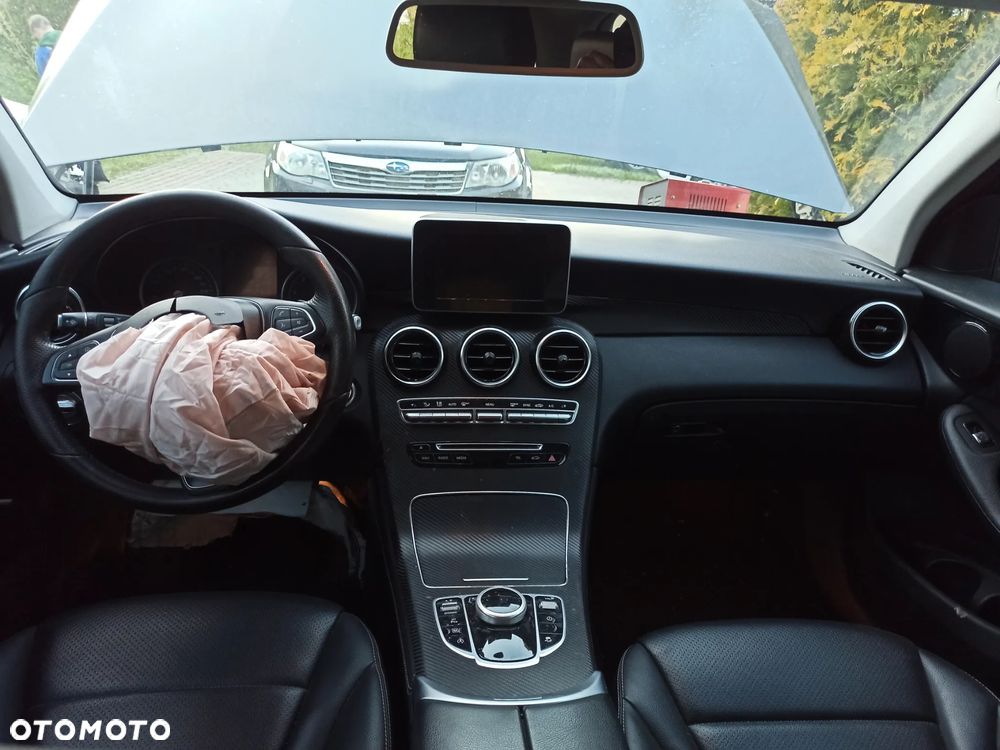 Mercedes-Benz GLC 250 d 4Matic 9G-TRONIC Exclusive - 12