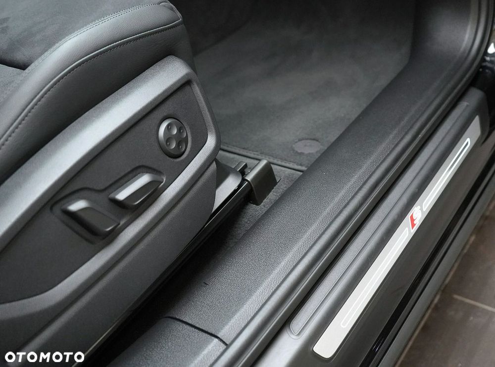 Audi Q5 Sportback - 27
