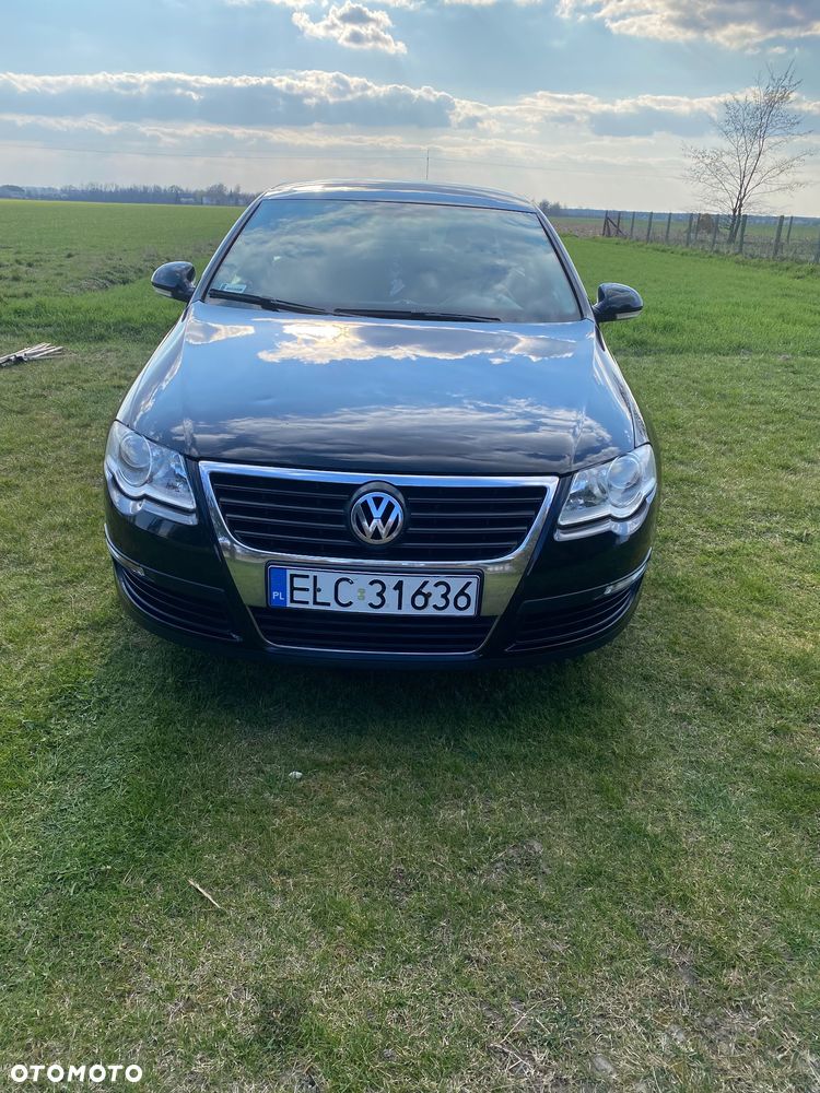 Volkswagen Passat 1.9 TDI Comfortline - 3