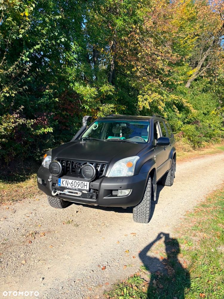 Toyota Land Cruiser 2009 photo 3