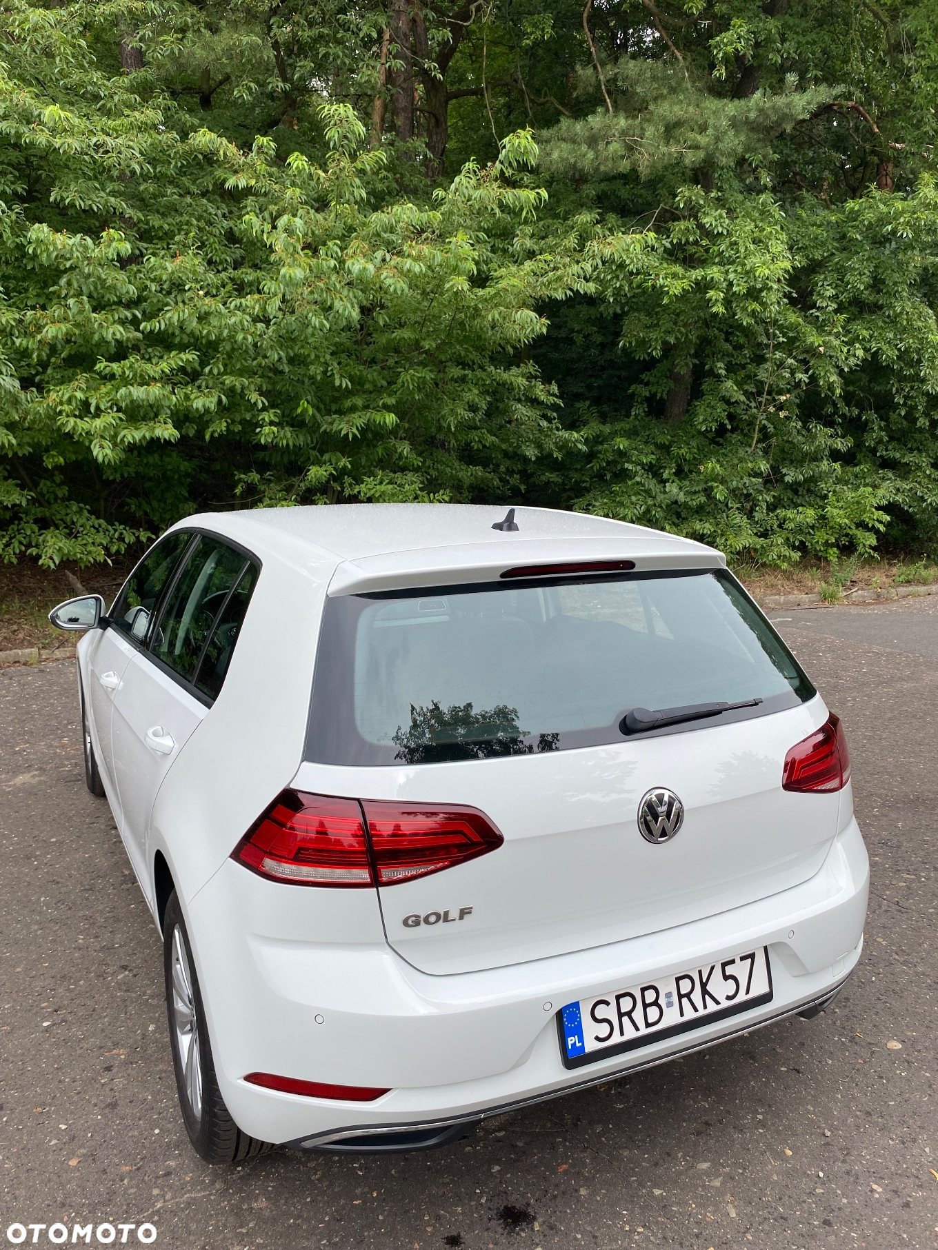 Volkswagen Golf VII 1.6 TDI BMT Comfortline - 17