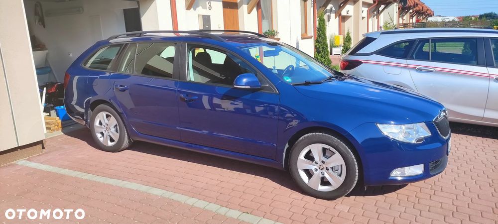 Skoda Superb 2.0 TDI PD Comfort - 3