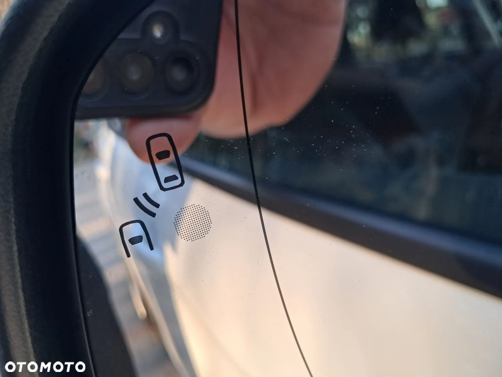Ford Focus ver-1-5-ecoboost-start--stopp--system-business-edition - 26