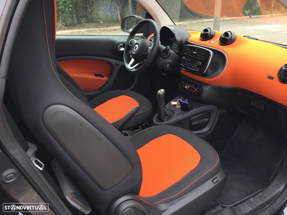 Smart ForTwo Coupé passion - 16