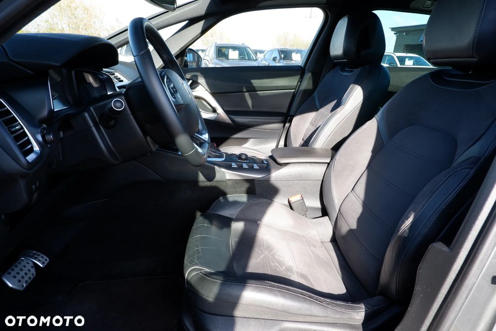 Citroën DS5 HDi 165 SportChic - 28