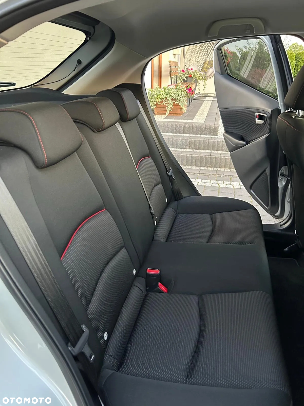 Mazda 2 e-SKYACTIV G 90 M HYBRID Homura - 25