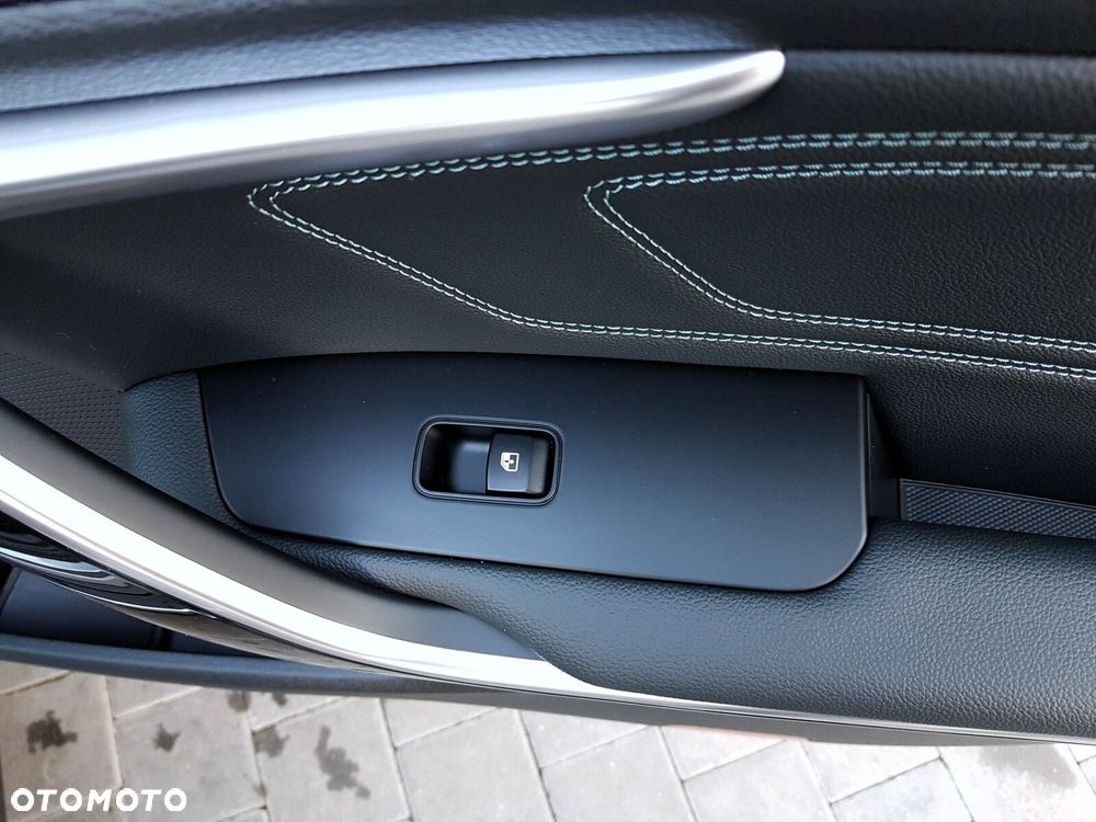 Kia XCeed 1.6 T-GDI Tribute DCT - 24