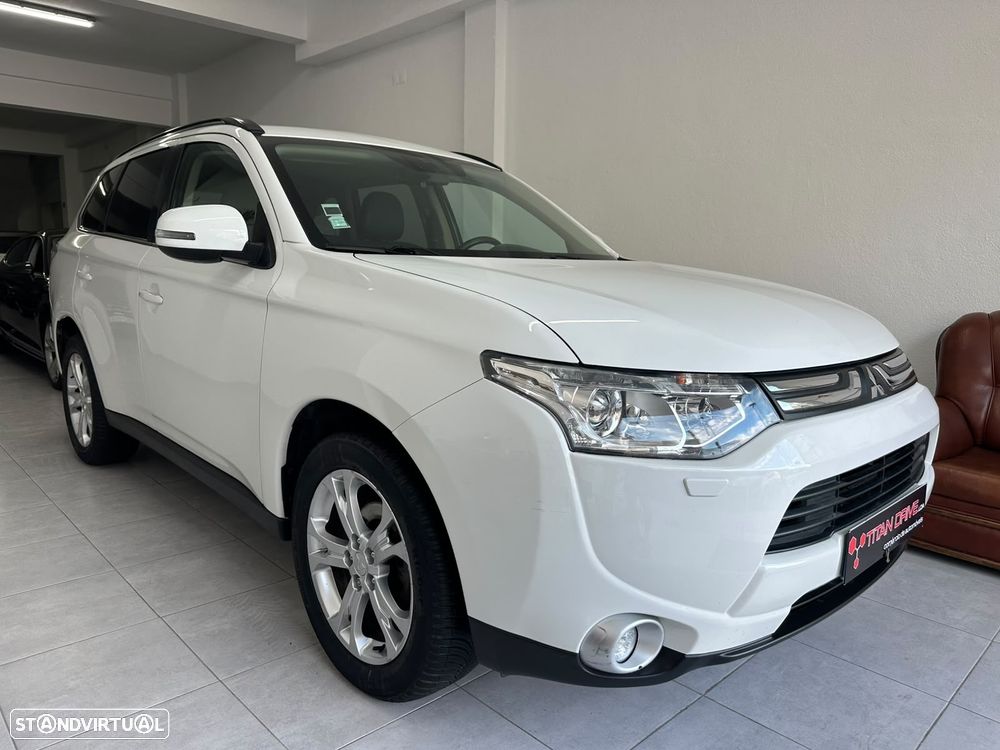 Mitsubishi Outlander 2.2 DI-D 4WD Auto Instyle - 7