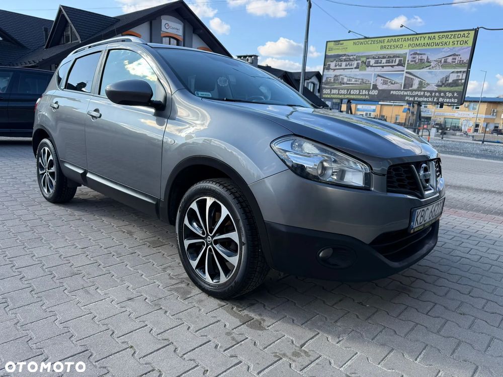 Nissan Qashqai - 1