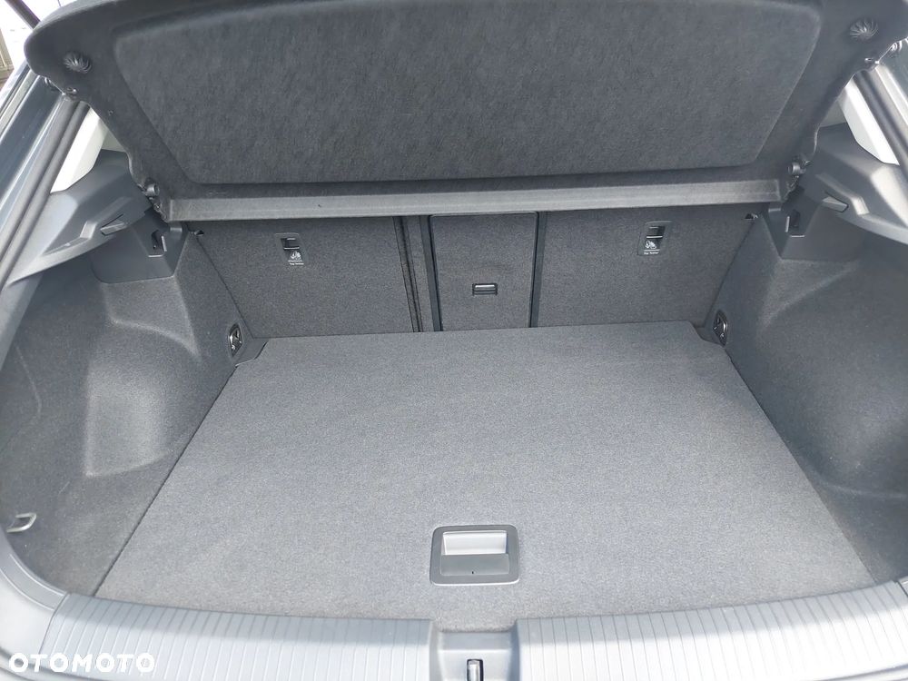 Volkswagen T-Roc 1.5 TSI Life - 33