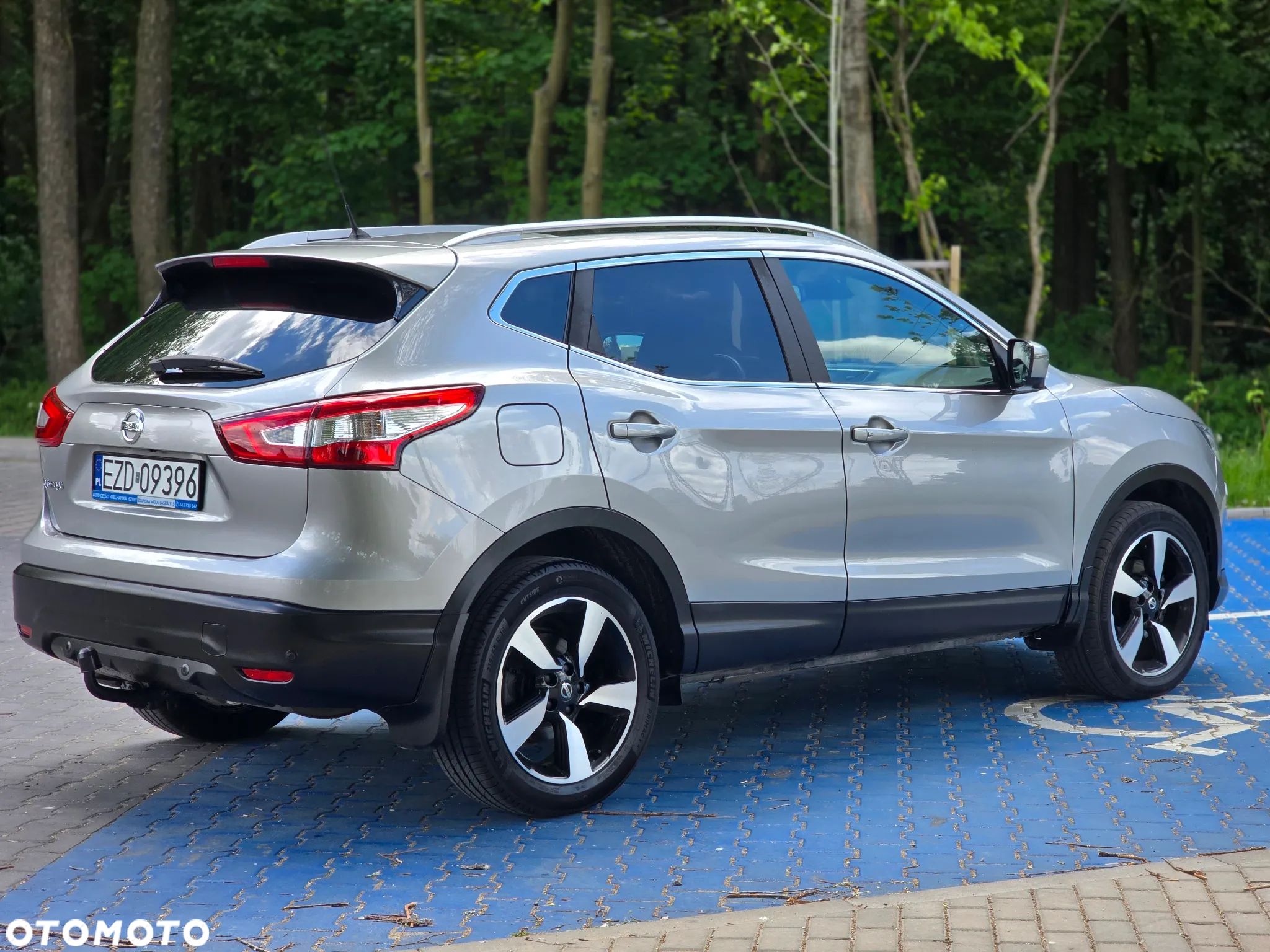 Nissan Qashqai 1.2 DIG-T Xtronic TEKNA+ - 1
