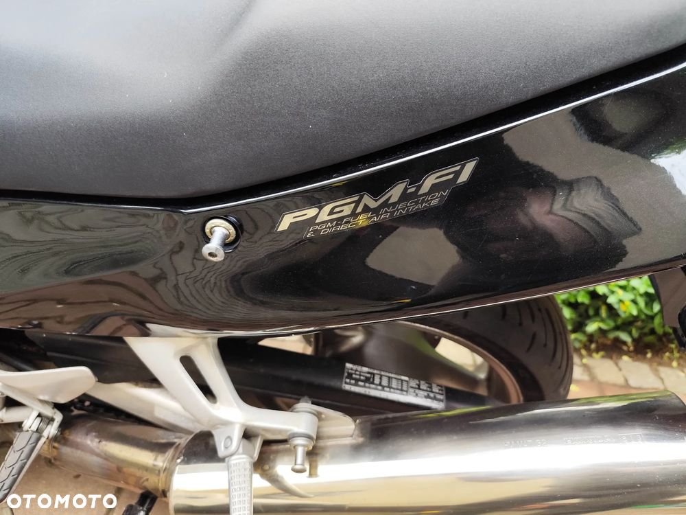 Honda CBR - 19