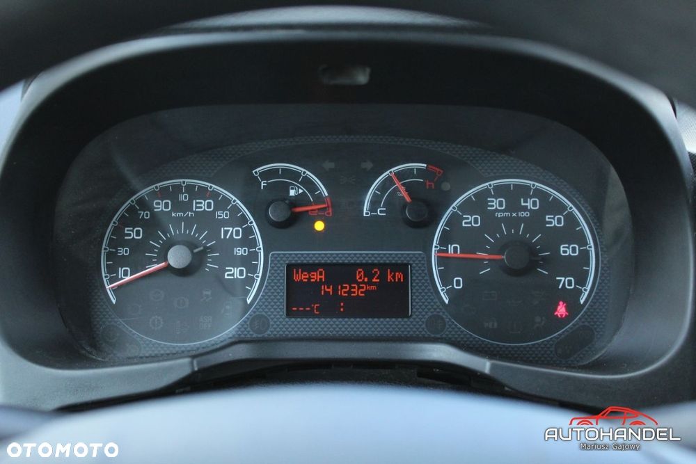 Fiat Qubo - 9