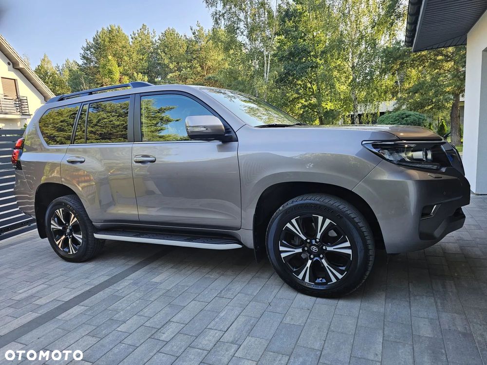 Toyota Land Cruiser LC 2.8 D-4D Invincible - 3