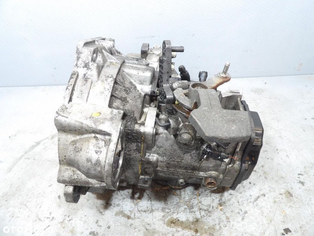 SKODA FABIA III 3 1.4TDI SKRZYNIA BIEGÓW MANUALNA QYC - 4