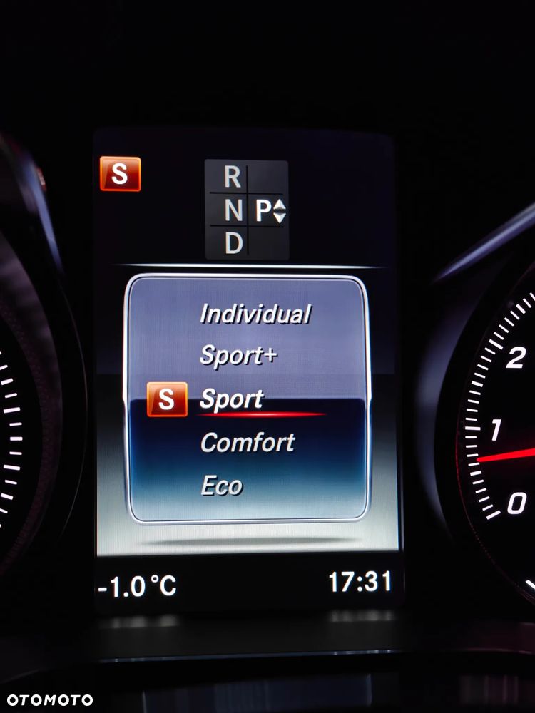 Mercedes-Benz Klasa C 200 9G-TRONIC - 23