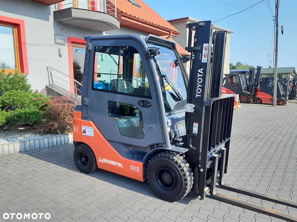 Toyota 02-8FGF18 - 4