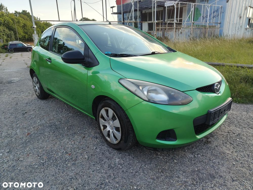 Mazda 2 - 6