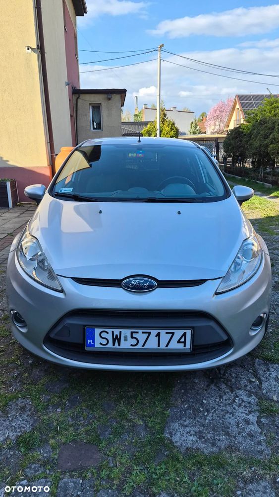 Ford Fiesta 1.4 Titanium - 12