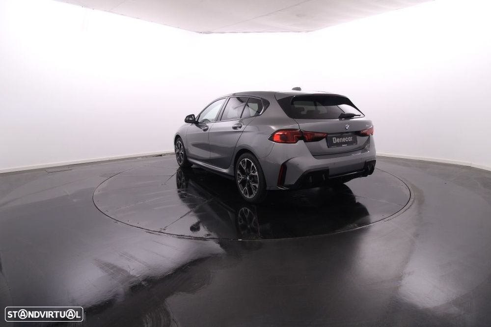BMW 118 d Pack Desportivo M - 6