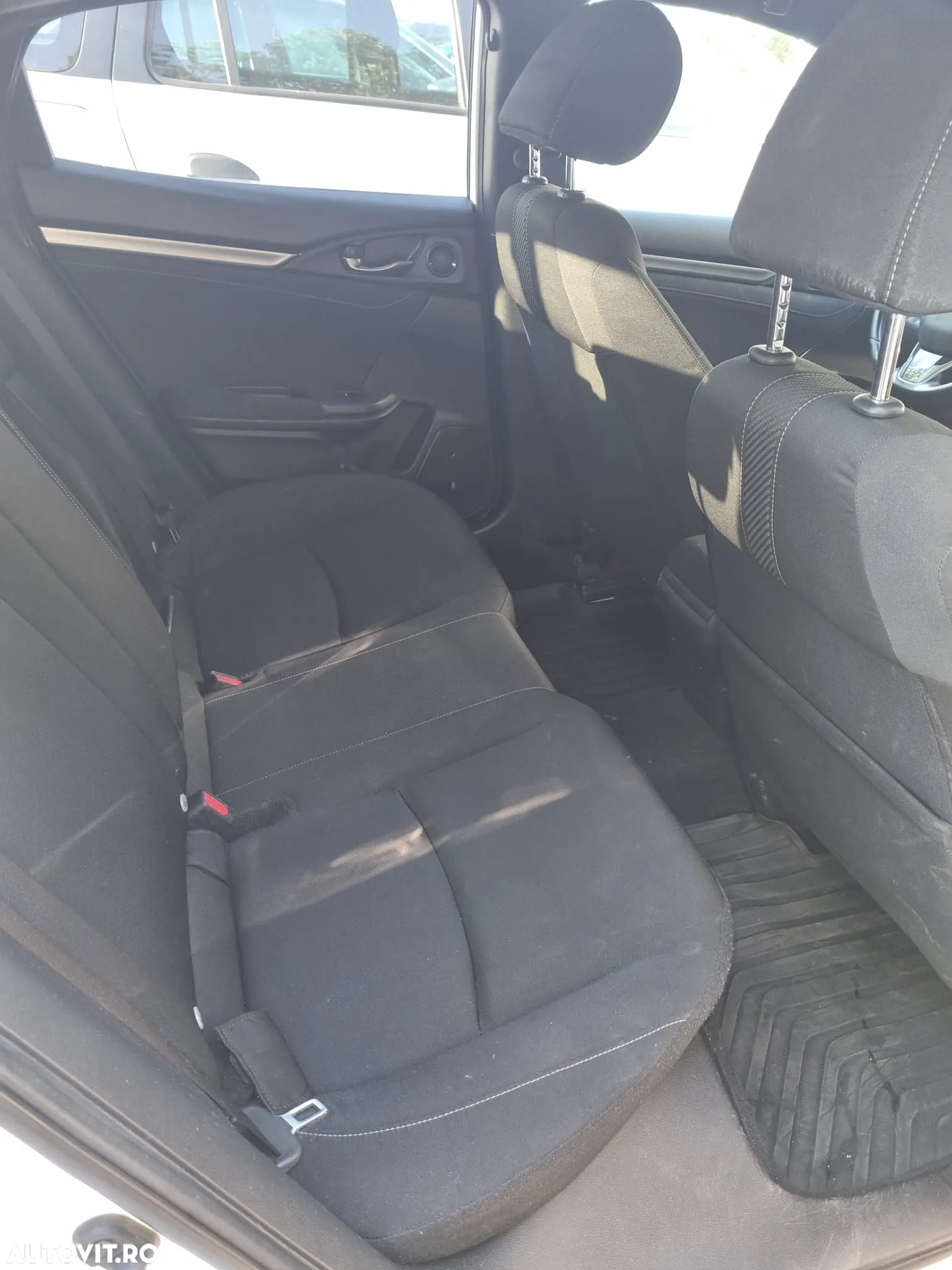 Honda Civic 1.0 VTEC Turbo Elegance - 6