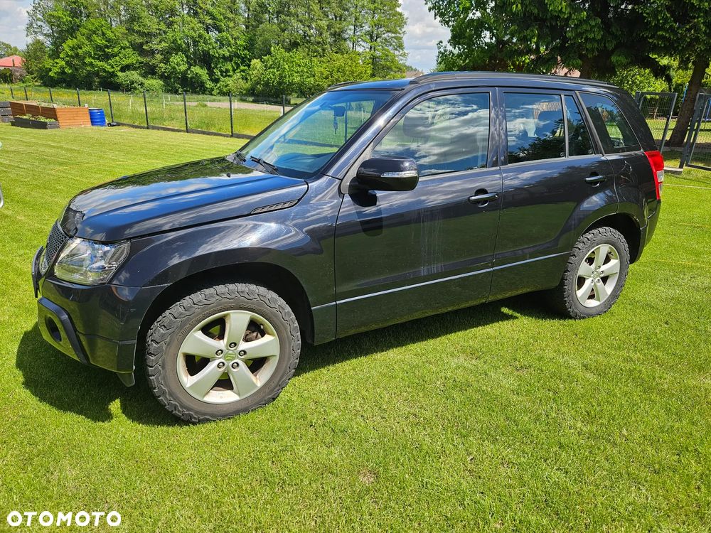 Suzuki Grand Vitara 2.0 Comfort - 3