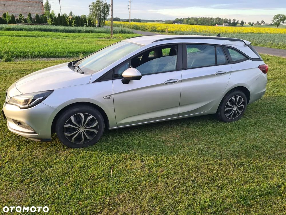 Opel Astra 1.6 CDTI DPF ecoFLEX TourerStart/Stop Edition - 2