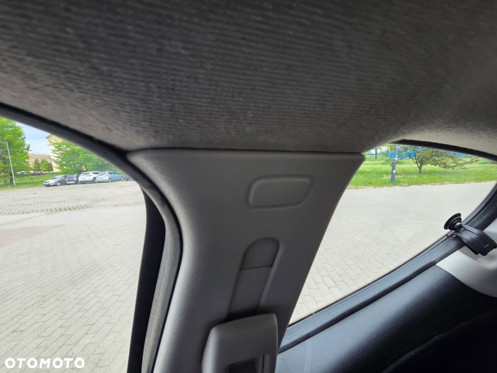 Peugeot 207 90 Filou - 25