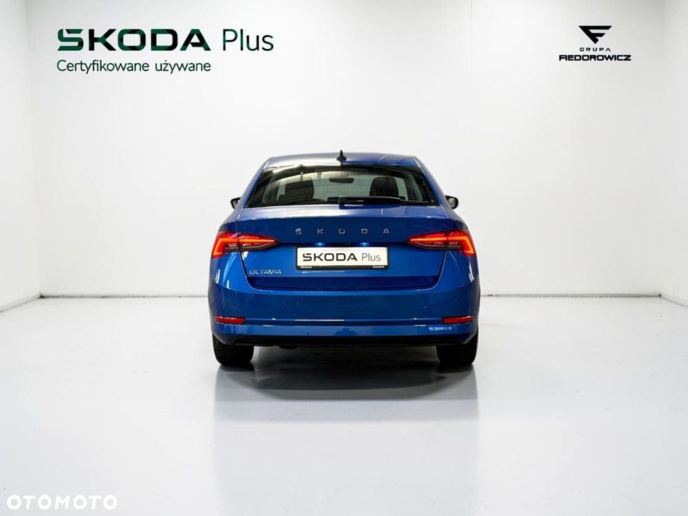 Skoda Octavia 2.0 TDI SCR Ambition DSG - 9