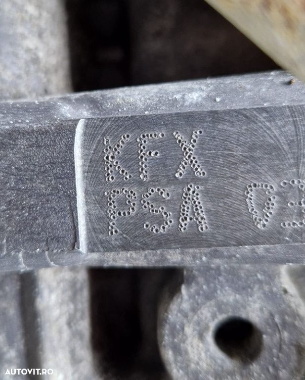 Motor KFX PEUGEOT 206 Hatchback 2A/C 1998 - > 1.4 i KF..  V3270920V / 0135 EC - 2