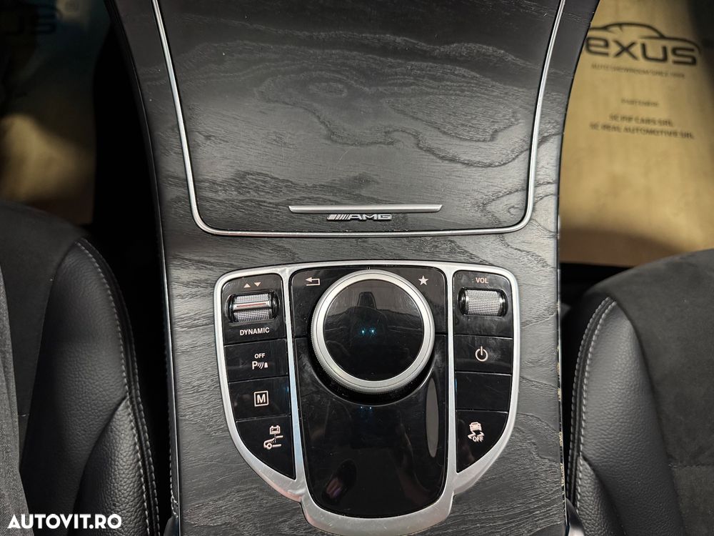 Mercedes-Benz GLC 350 e 4Matic 7G-TRONIC AMG Line - 33