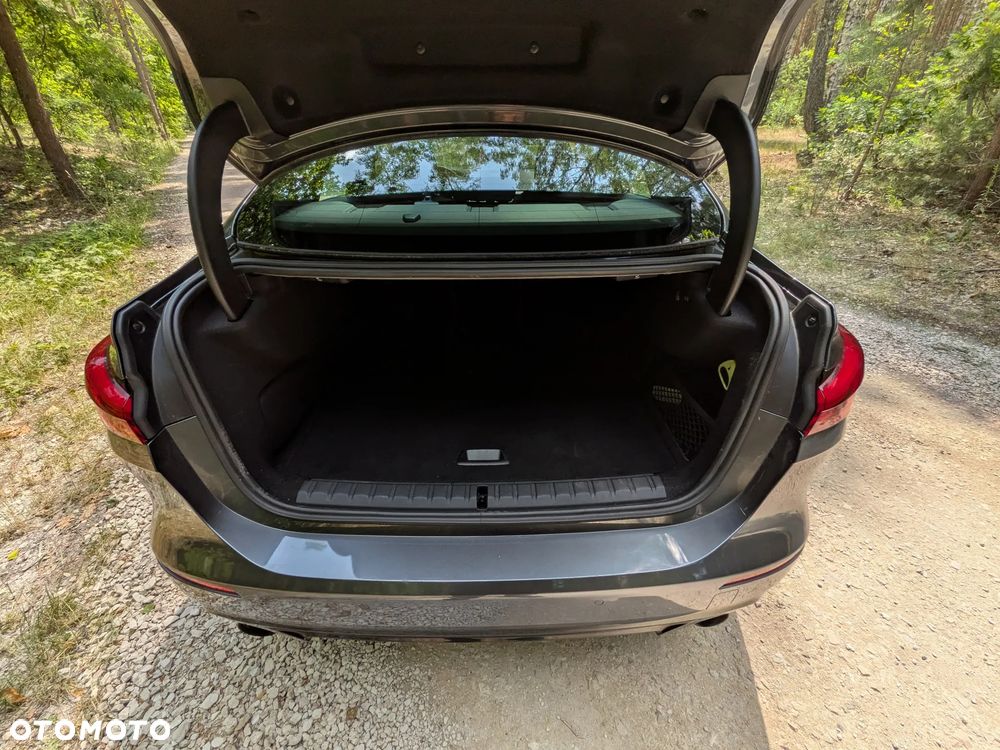 BMW Seria 2 225i xDrive Sport Line - 19