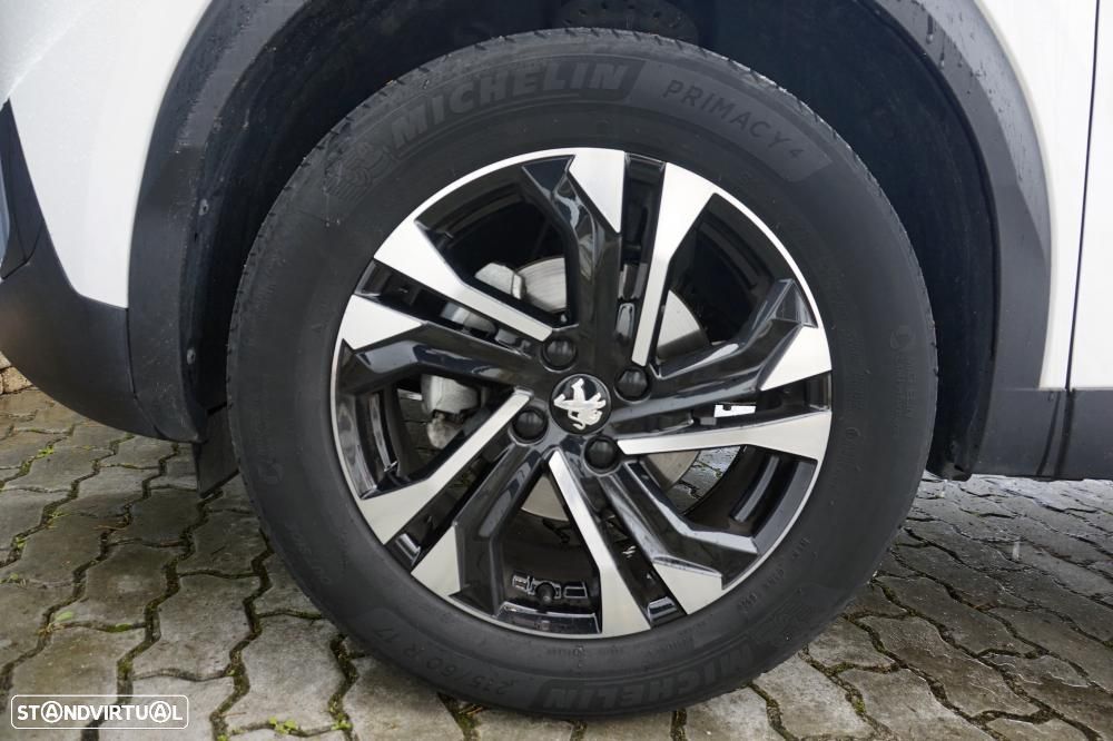Peugeot 2008 1.2 PureTech Allure - 31