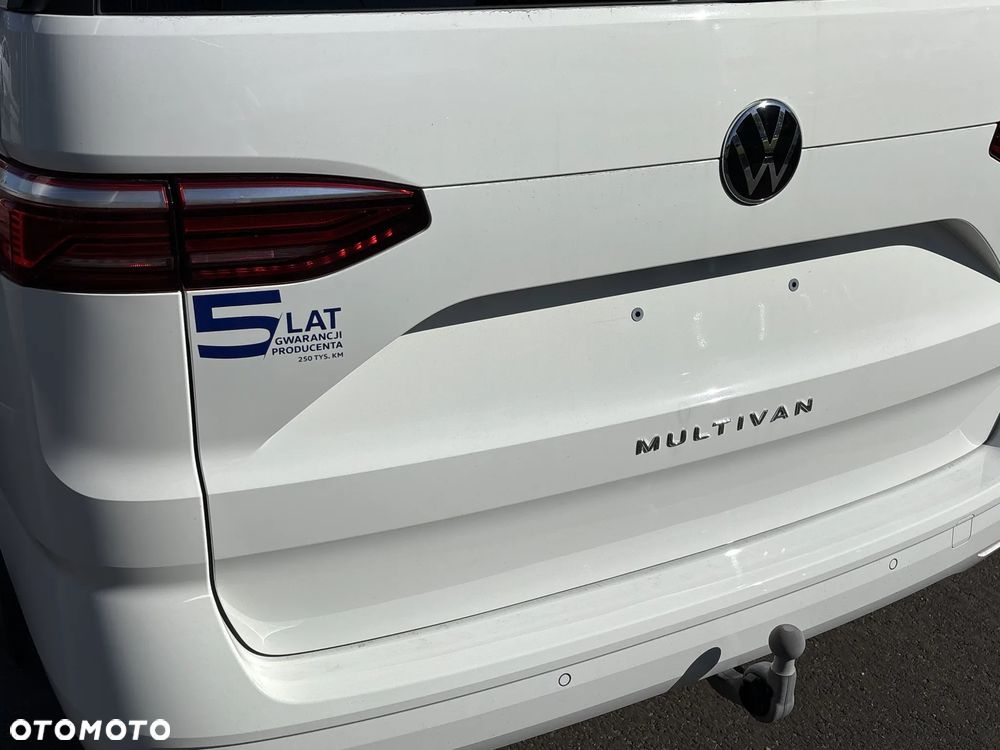 Volkswagen Multivan - 22