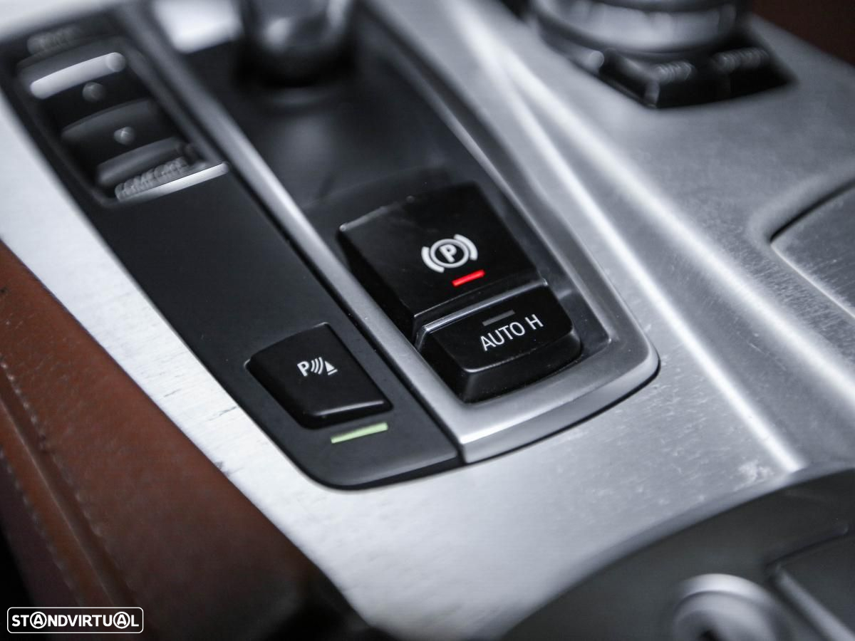 BMW 520 - 23