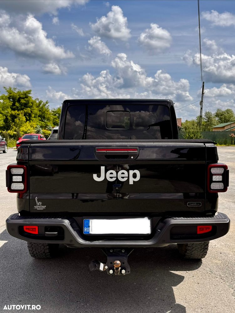 Jeep Gladiator 3.0L V6 AT8 4x4 264 CP Launch Edition - 2