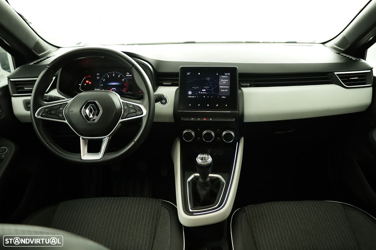 Renault Clio 1.0 TCe Techno Bi-Fuel - 8
