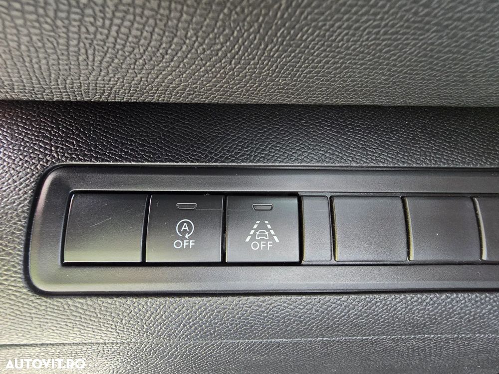 Peugeot 308 BlueHDi 130 Stop & Start Allure Business-Paket - 27