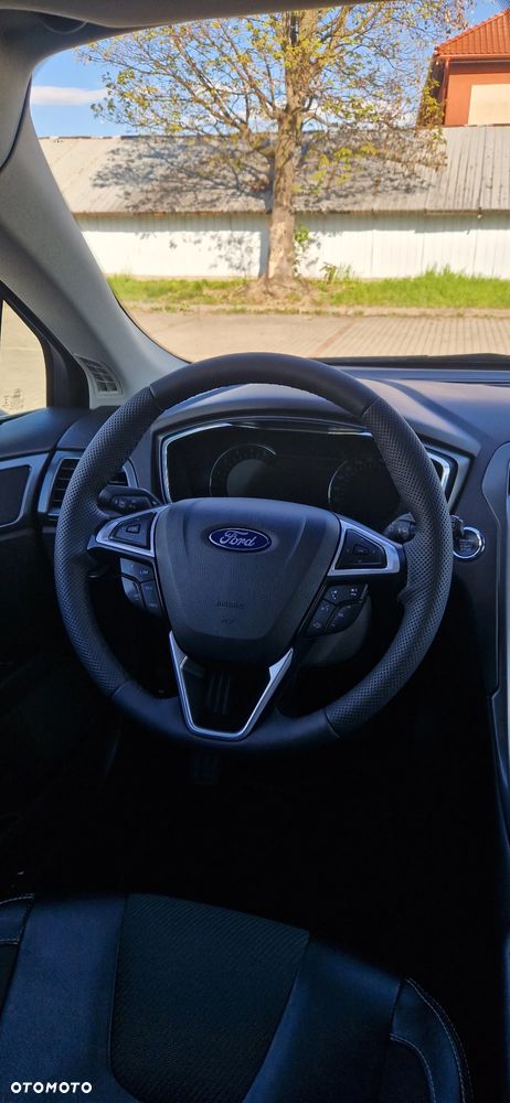 Ford Mondeo 2.0 TDCi Titanium - 20