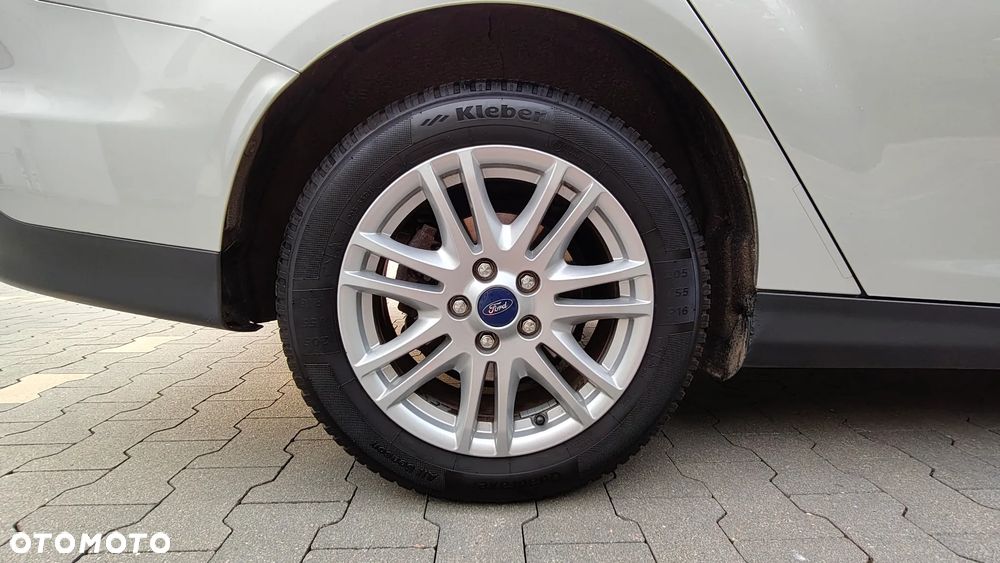 Ford Focus 1.0 EcoBoost Titanium - 13