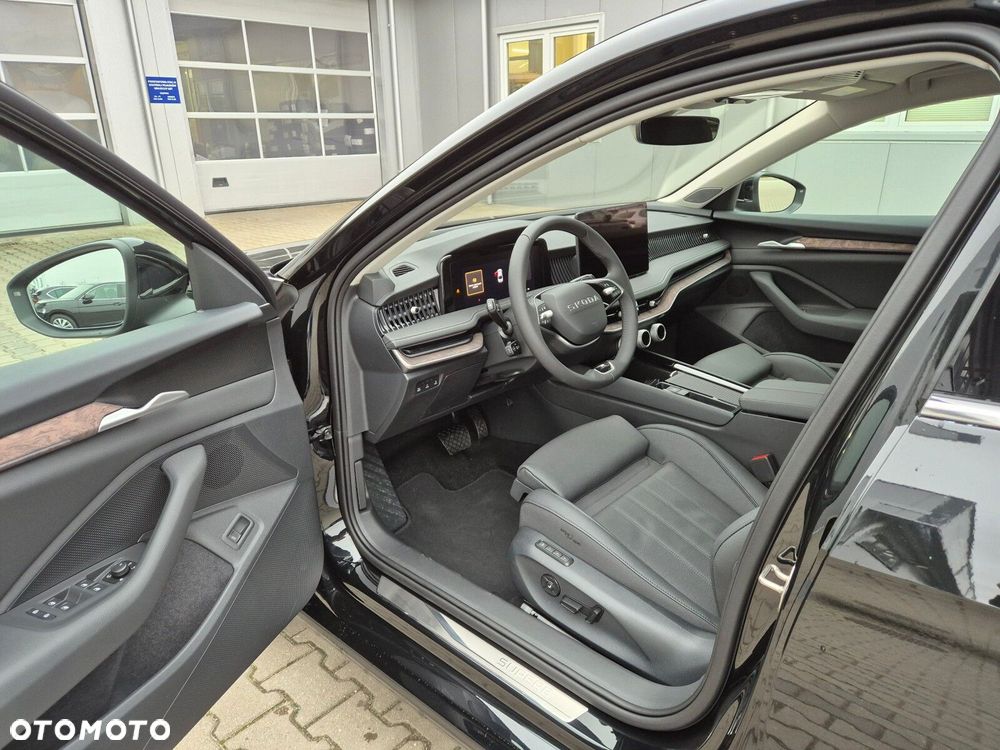 Skoda Superb 2.0 TSI L&K DSG - 10